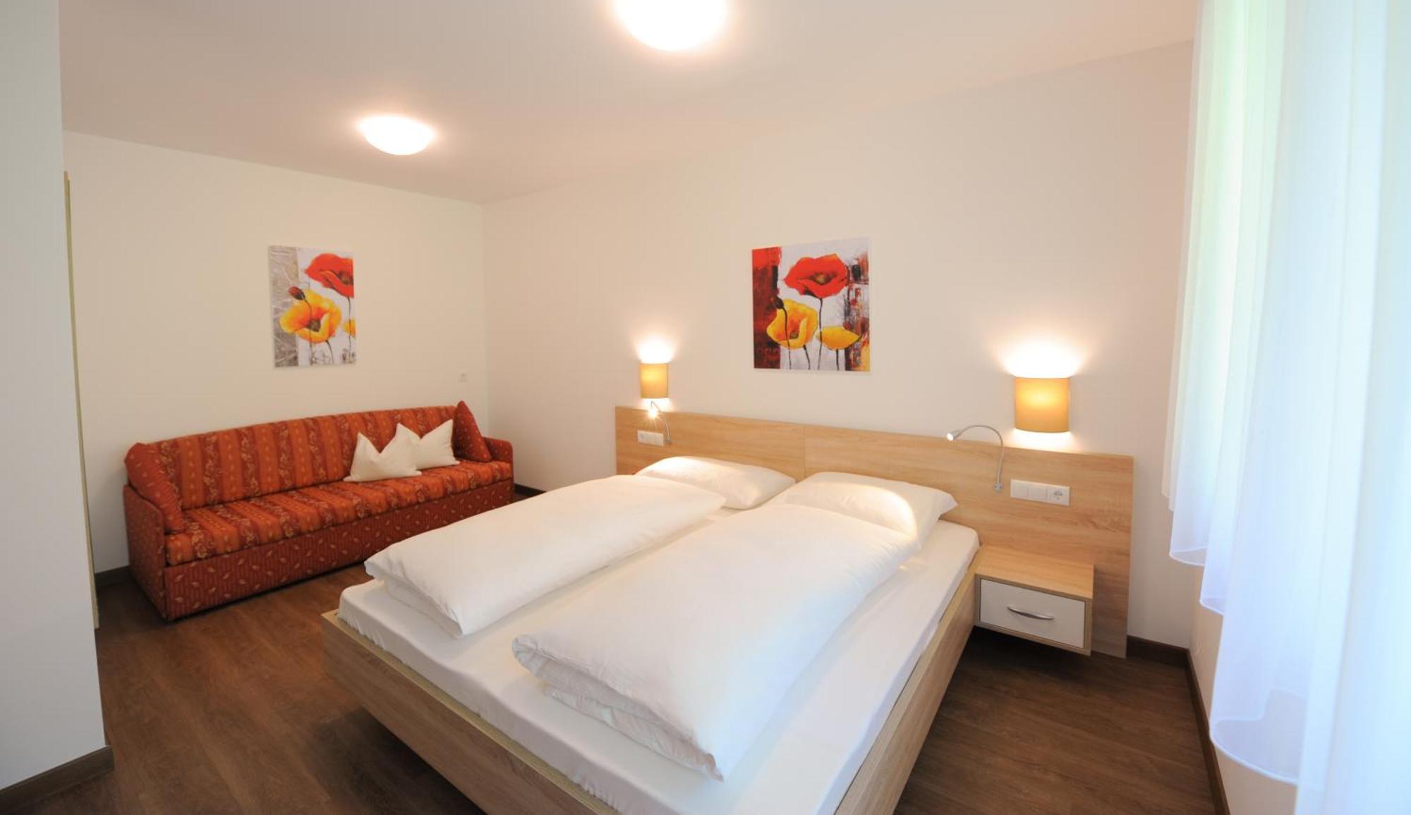 Suvendes Apartments Prato allo Stelvio Luaran gambar