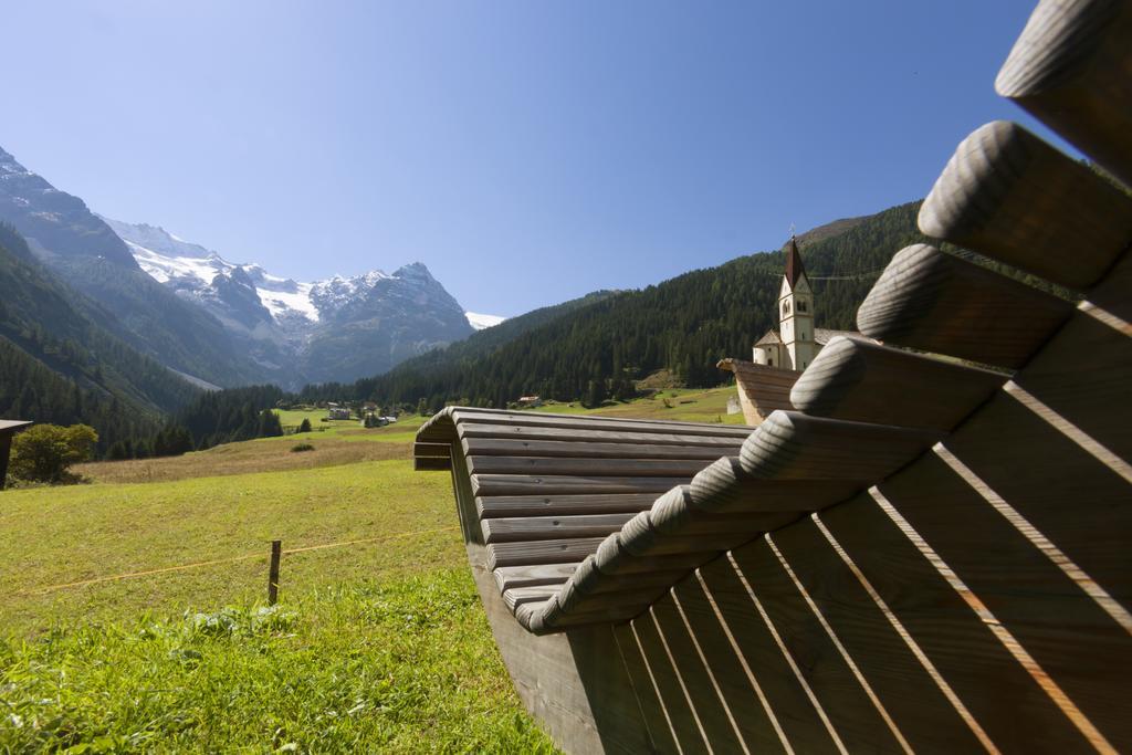 Suvendes Apartments Prato allo Stelvio Luaran gambar