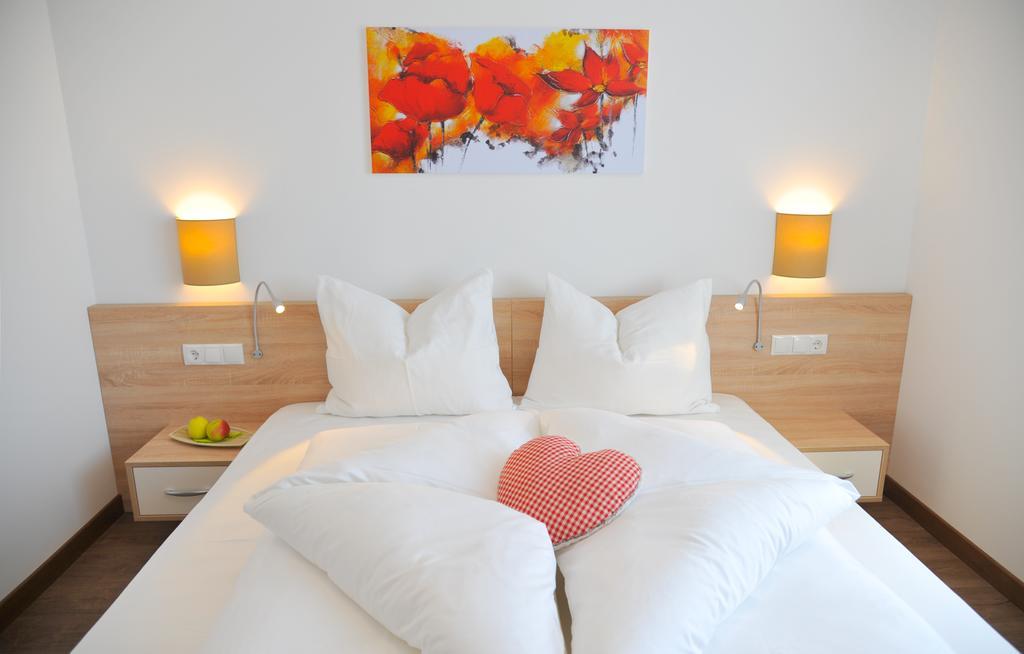 Suvendes Apartments Prato allo Stelvio Luaran gambar